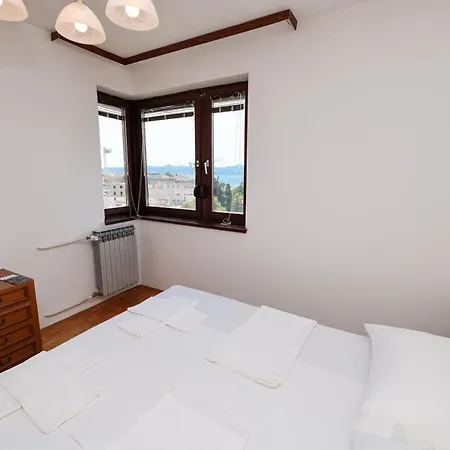 Daire Three Bedroom Tesla Maraska *