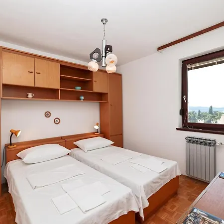 شقة Three Bedroom Tesla Maraska زادار